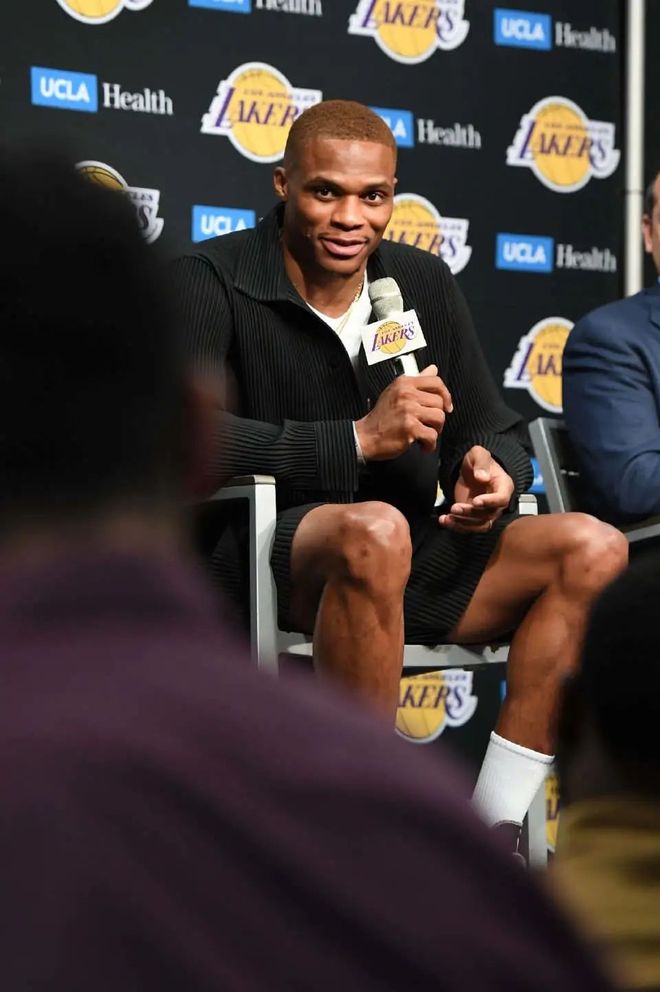 环球马术冠军赛布拉格季后赛1.65米超级大奖赛：0.02秒！阿卜杜勒·赛义德险胜登顶