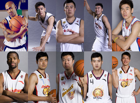 大谷翔平在 2024 年正式加盟道奇后，其爱犬“Decoy”在领奖时意外走红